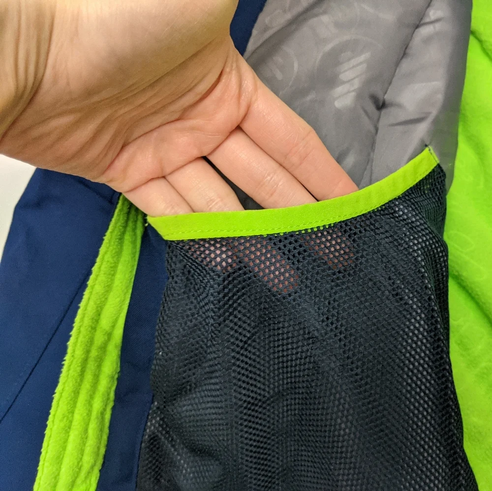 Kamik Boys Insulated Ski Jacket Size M 10